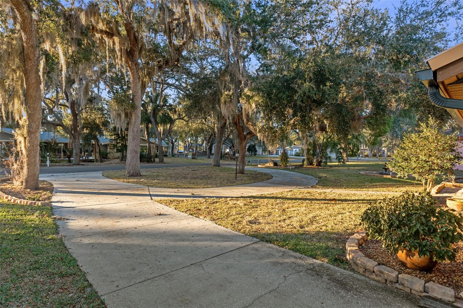 RIVERHAVEN VILLAGE - Residential