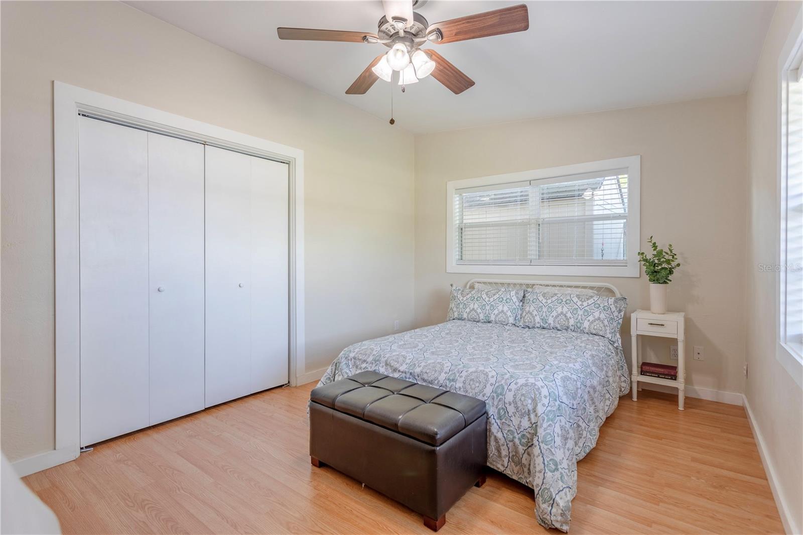DOVER SHORES - Residential