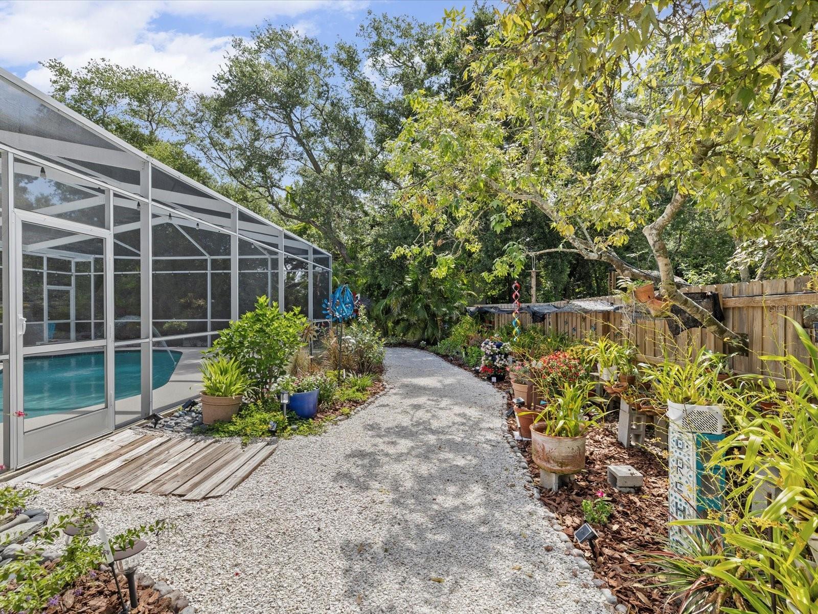 LONG BRANCH CREEK - Residential