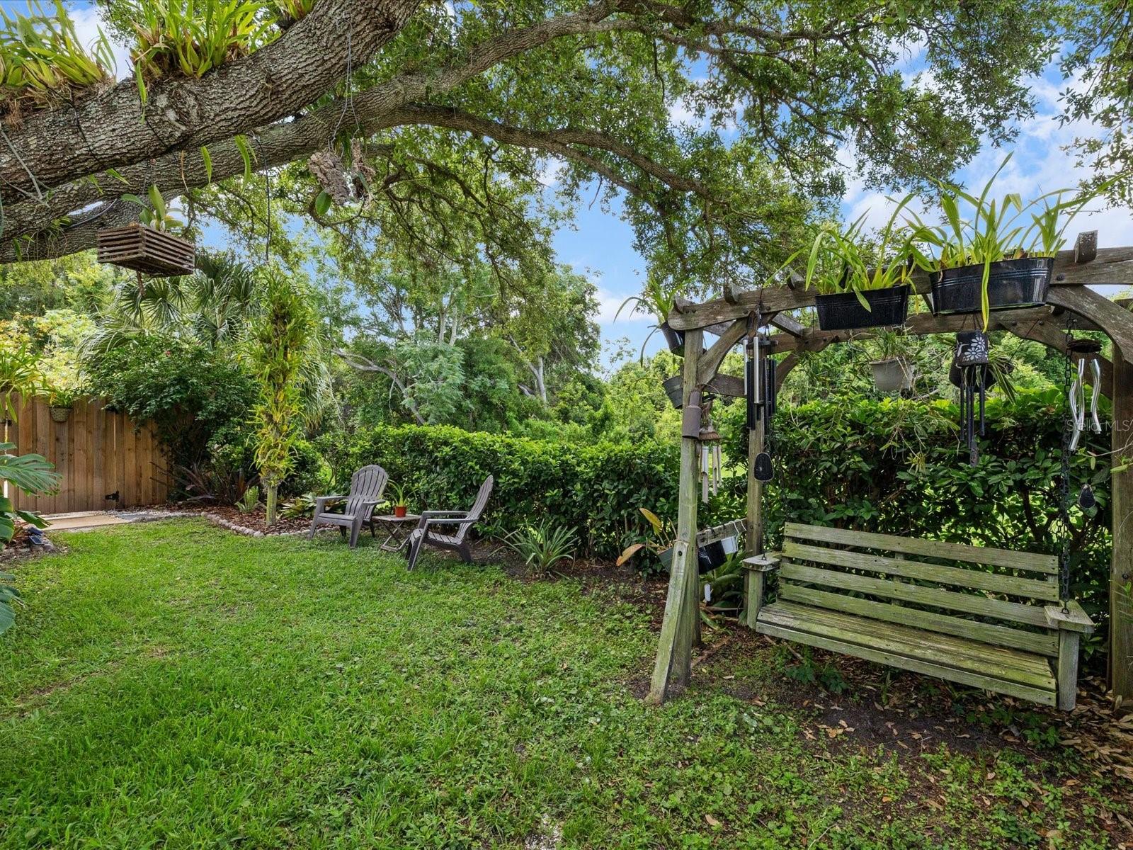 LONG BRANCH CREEK - Residential
