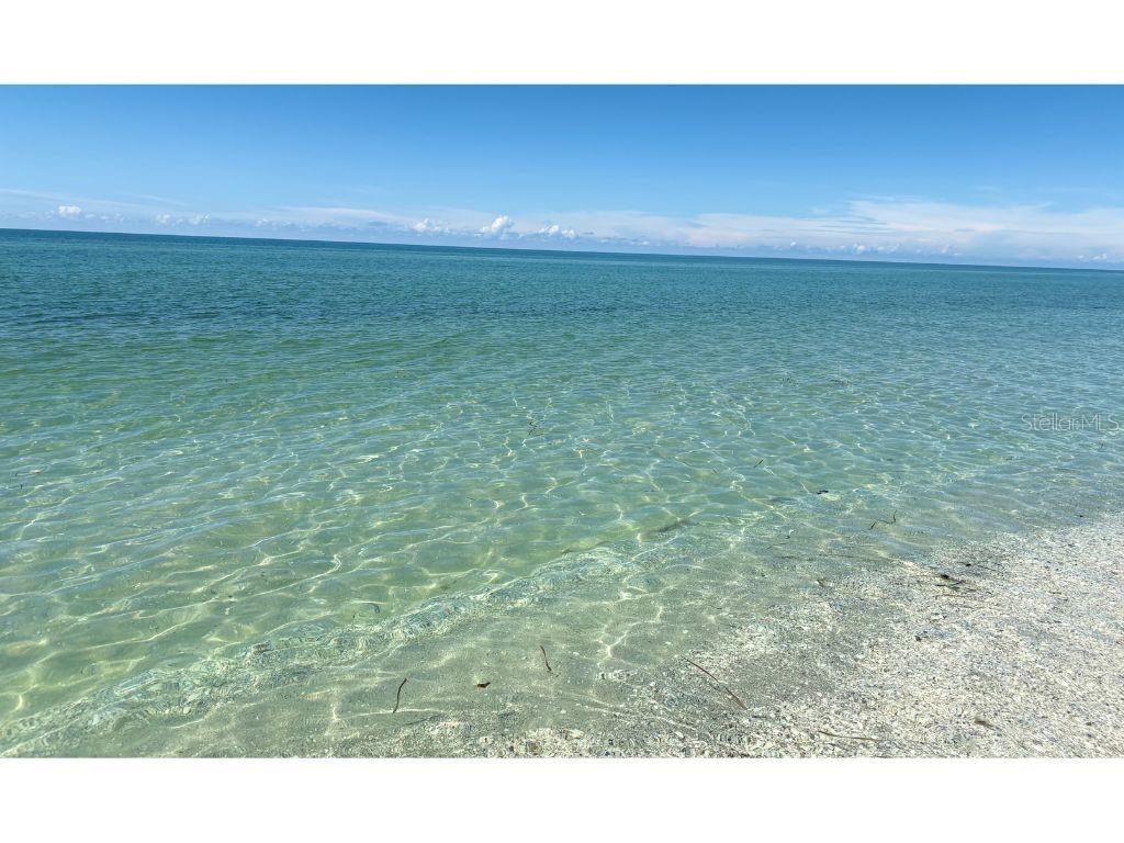 GULF ESTATES - Land