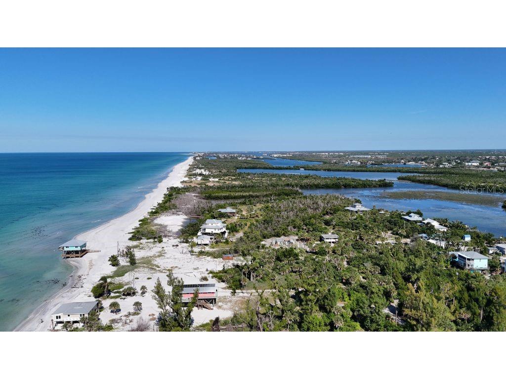 GULF ESTATES - Land