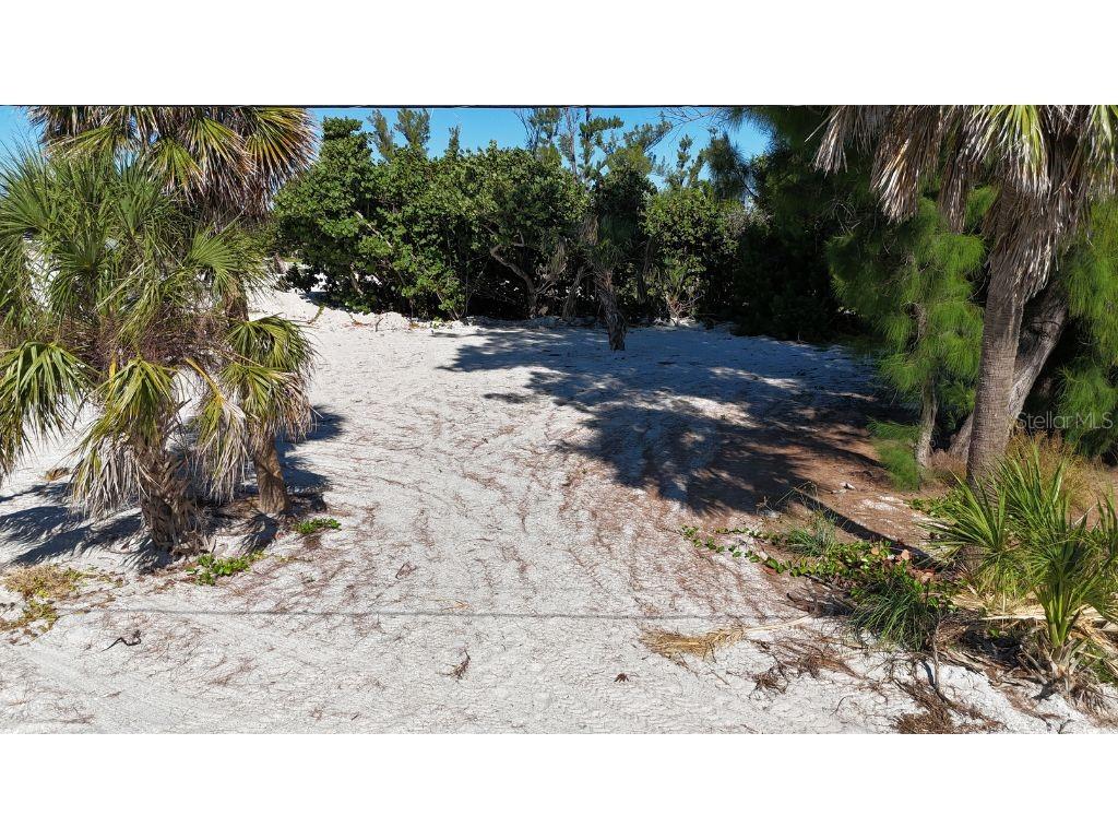 GULF ESTATES - Land