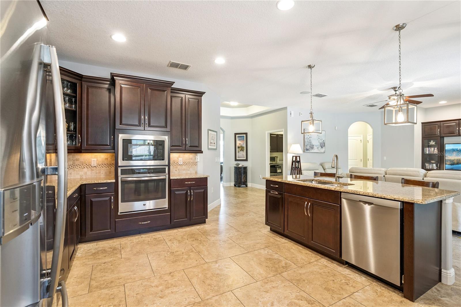 CHANDLER ESTATES - Residential