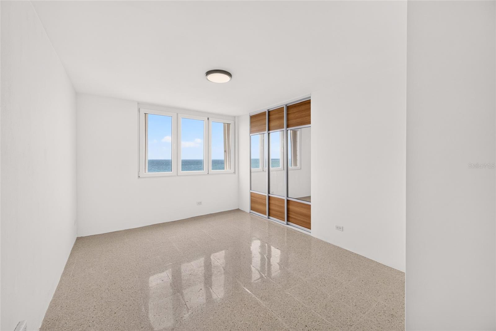 CONDOMINIO LAS GAVIOTAS - Residential