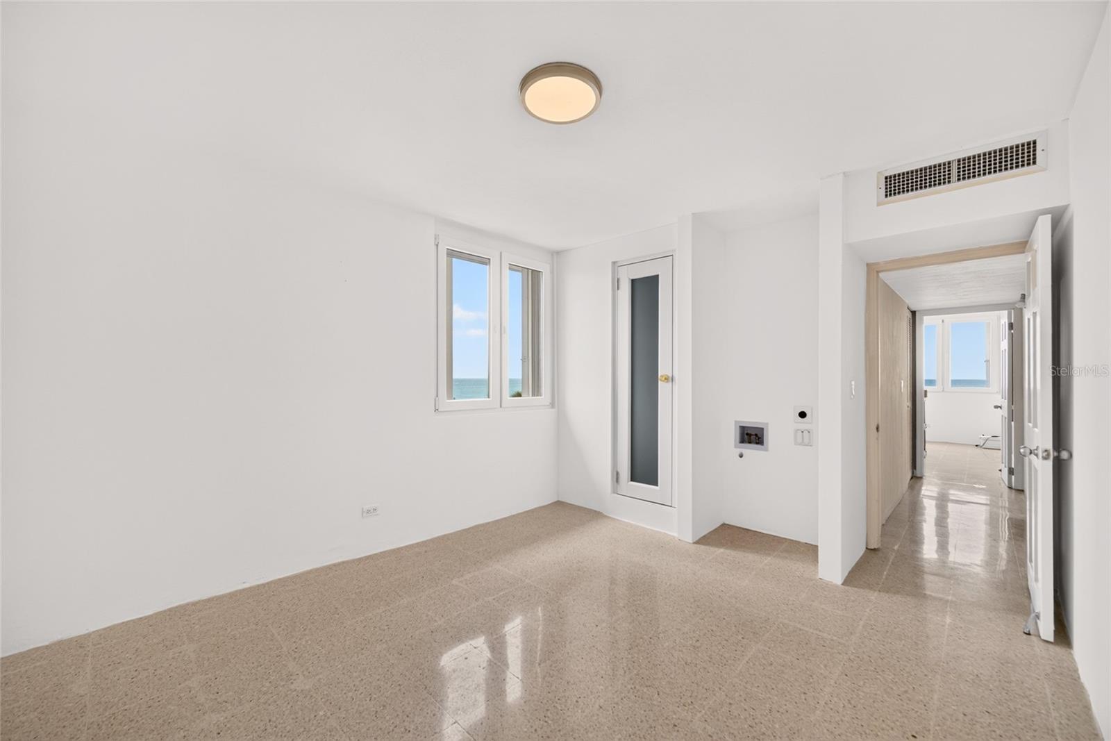 CONDOMINIO LAS GAVIOTAS - Residential