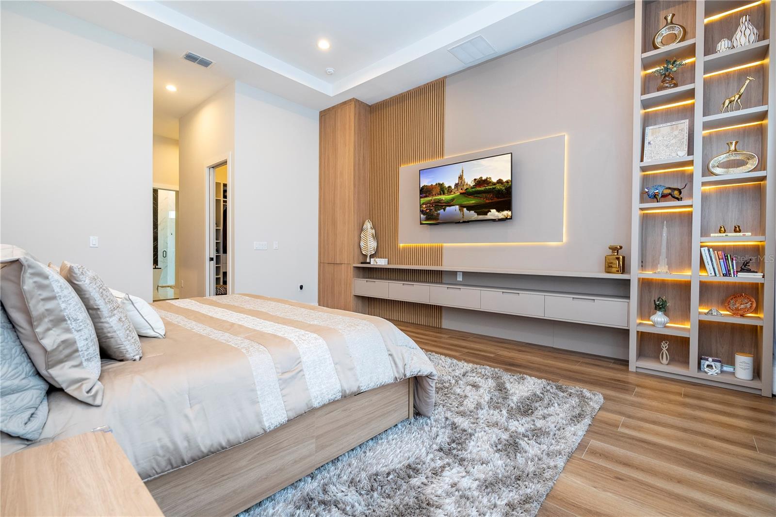 BELLA COLLINA EAST SUB - Residential
