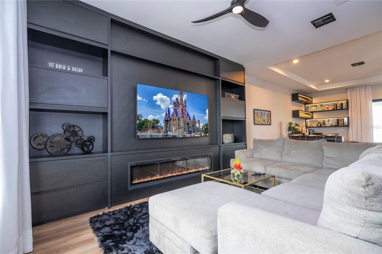BELLA COLLINA EAST SUB - Residential