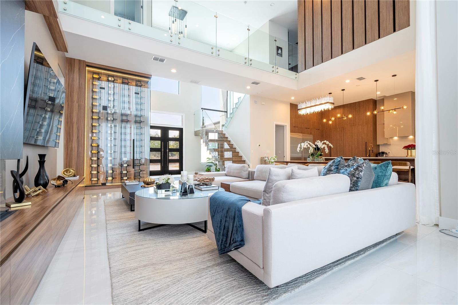 BELLA COLLINA EAST SUB - Residential