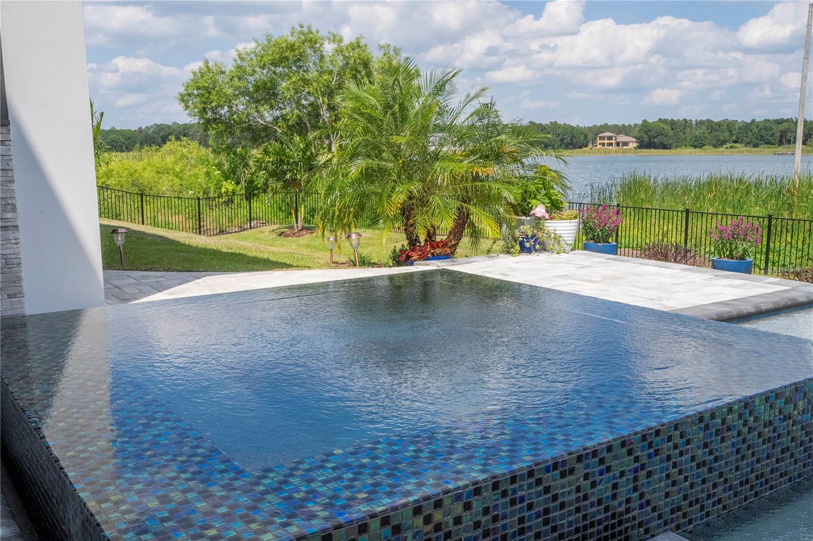 BELLA COLLINA EAST SUB - Residential