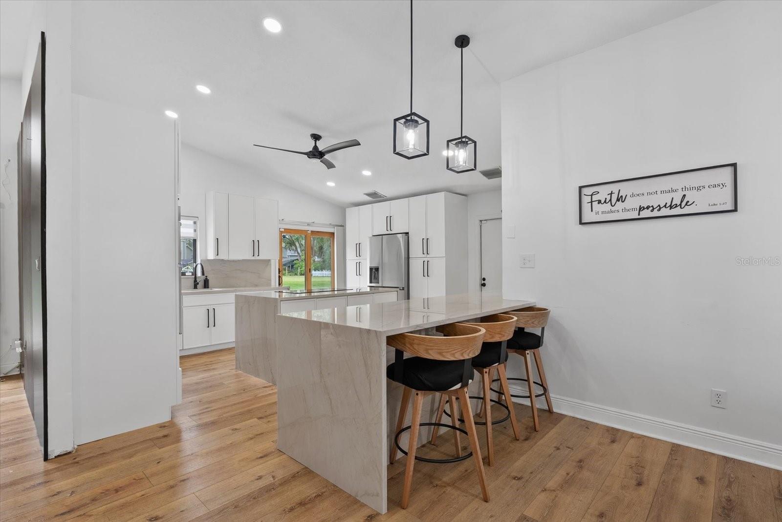 CRENSHAW LAKES - Residential