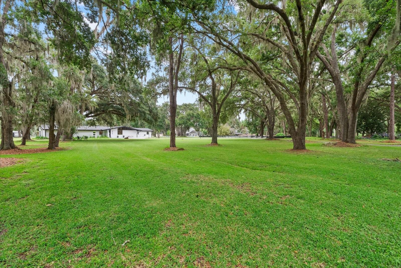 CRENSHAW LAKES - Residential