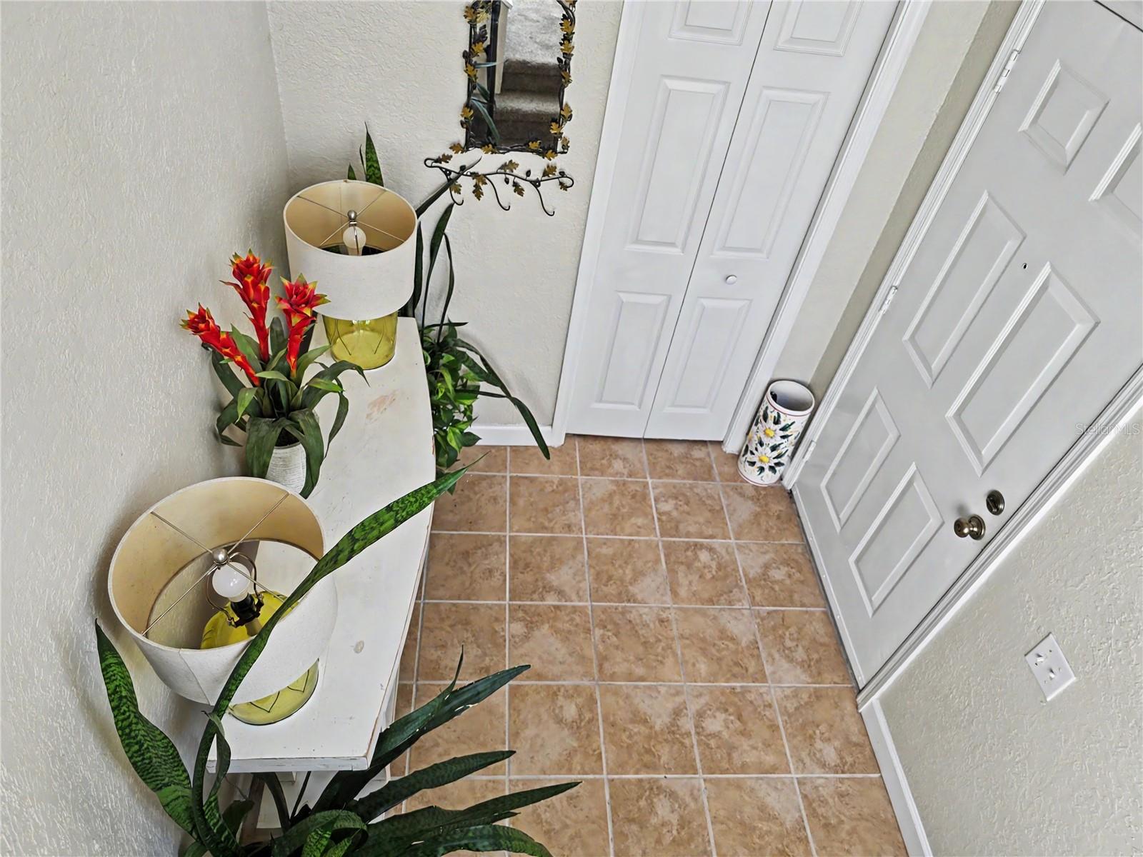 LOS PRADOS CONDO - Residential