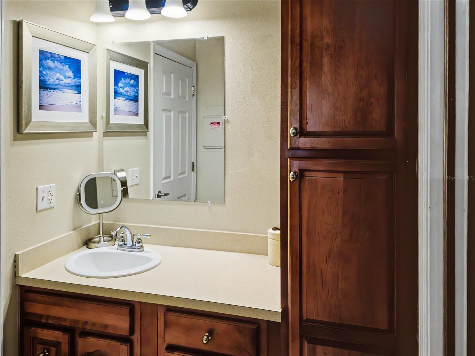 LOS PRADOS CONDO - Residential