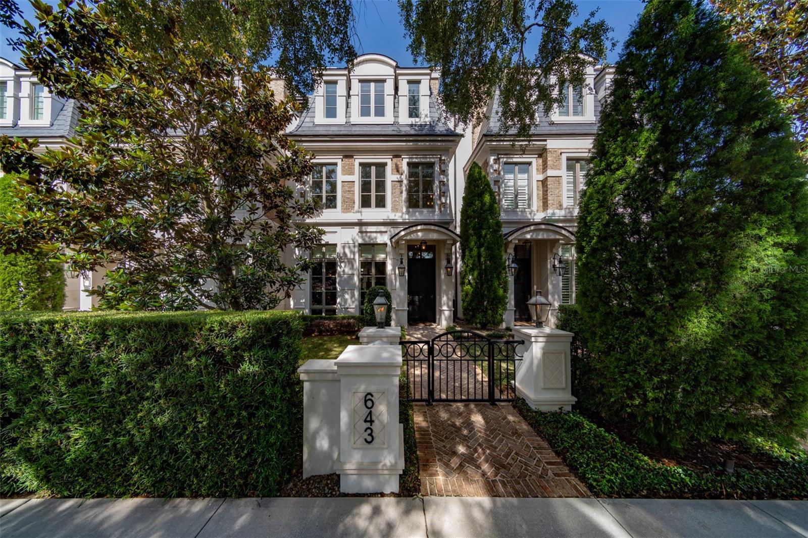 PARK HILL - Residential