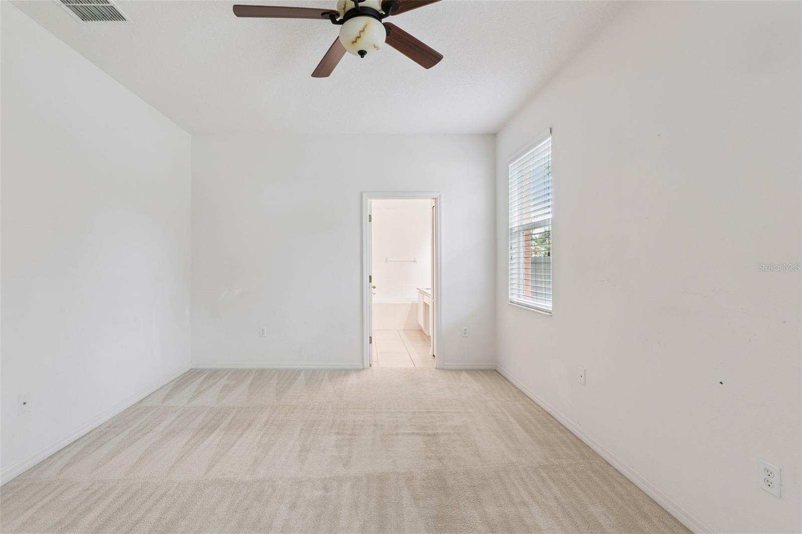 MOSS PARK RIDGE - Residential