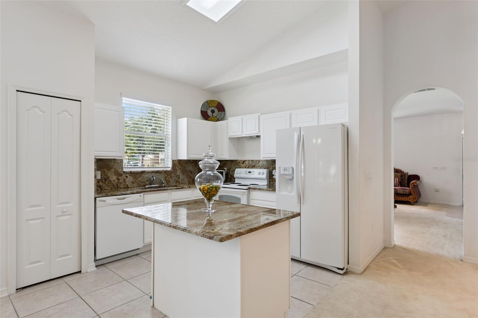 MOSS PARK RIDGE - Residential