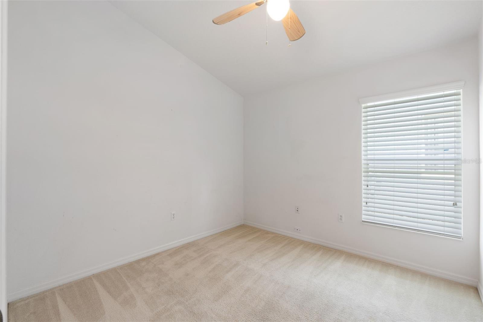 MOSS PARK RIDGE - Residential