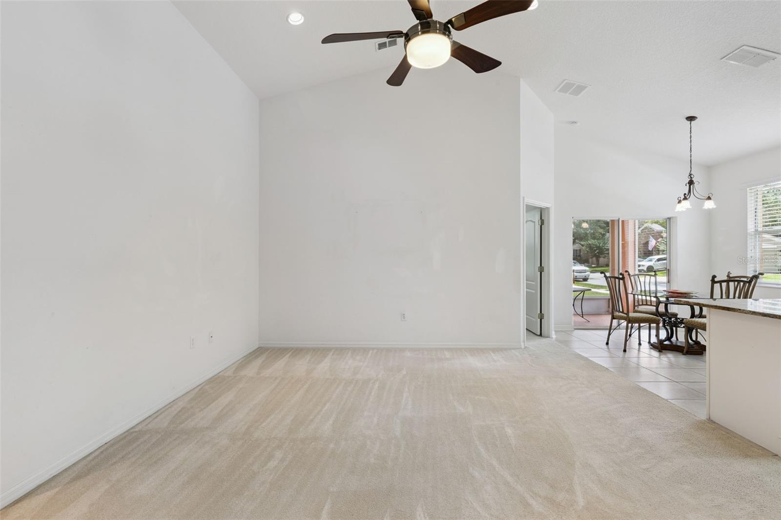 MOSS PARK RIDGE - Residential