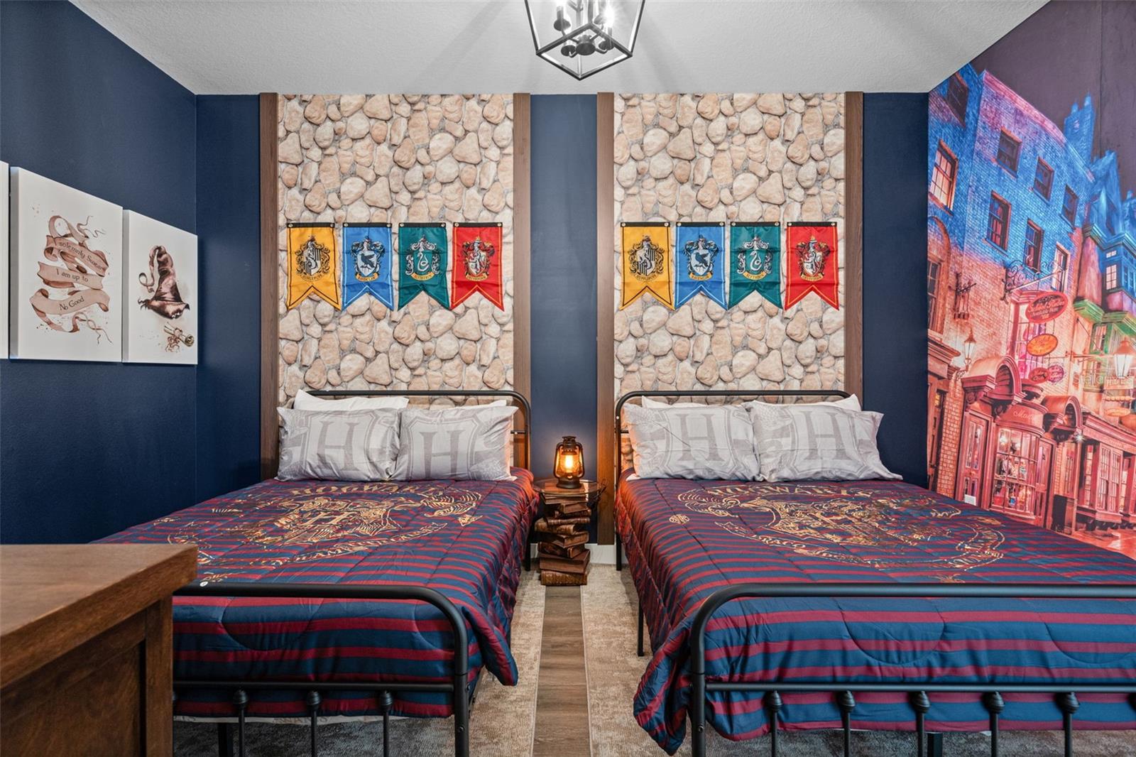 WESTSIDE CAY - Residential