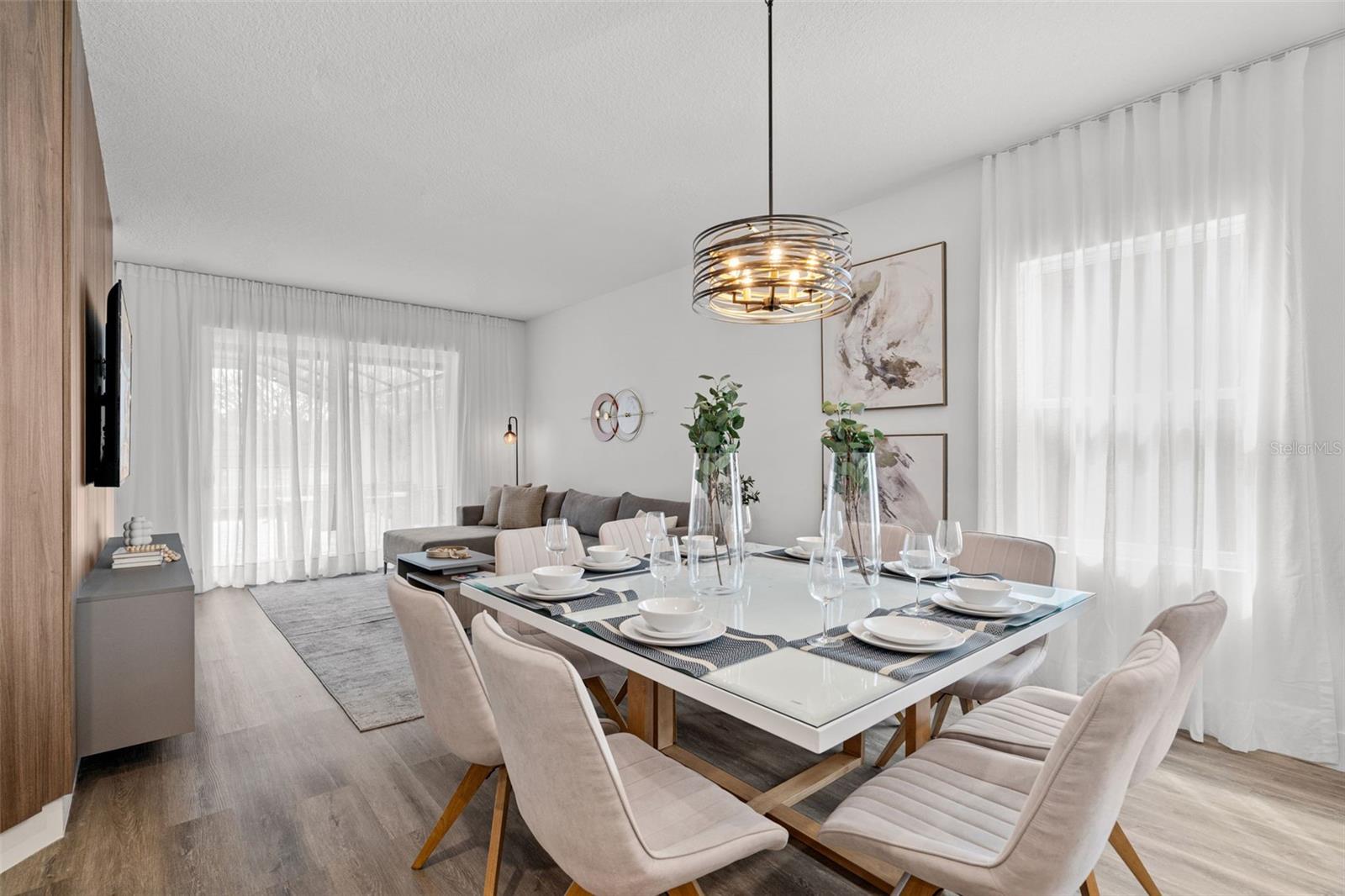 WESTSIDE CAY - Residential