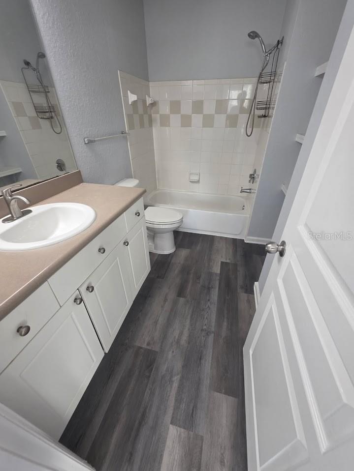 CROSSWYNDE CONDO - Residential Lease