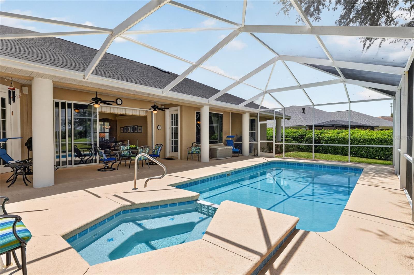 LAKE DIAMOND - Residential