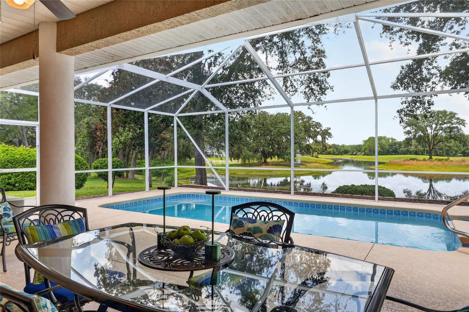 LAKE DIAMOND - Residential