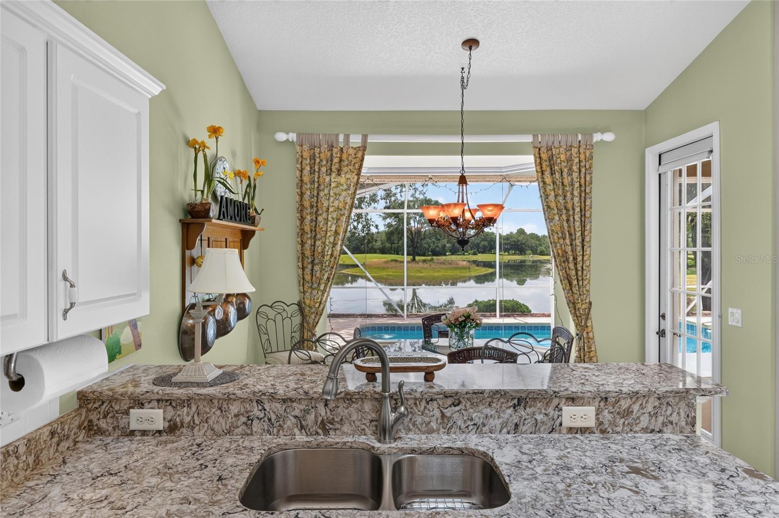 LAKE DIAMOND - Residential