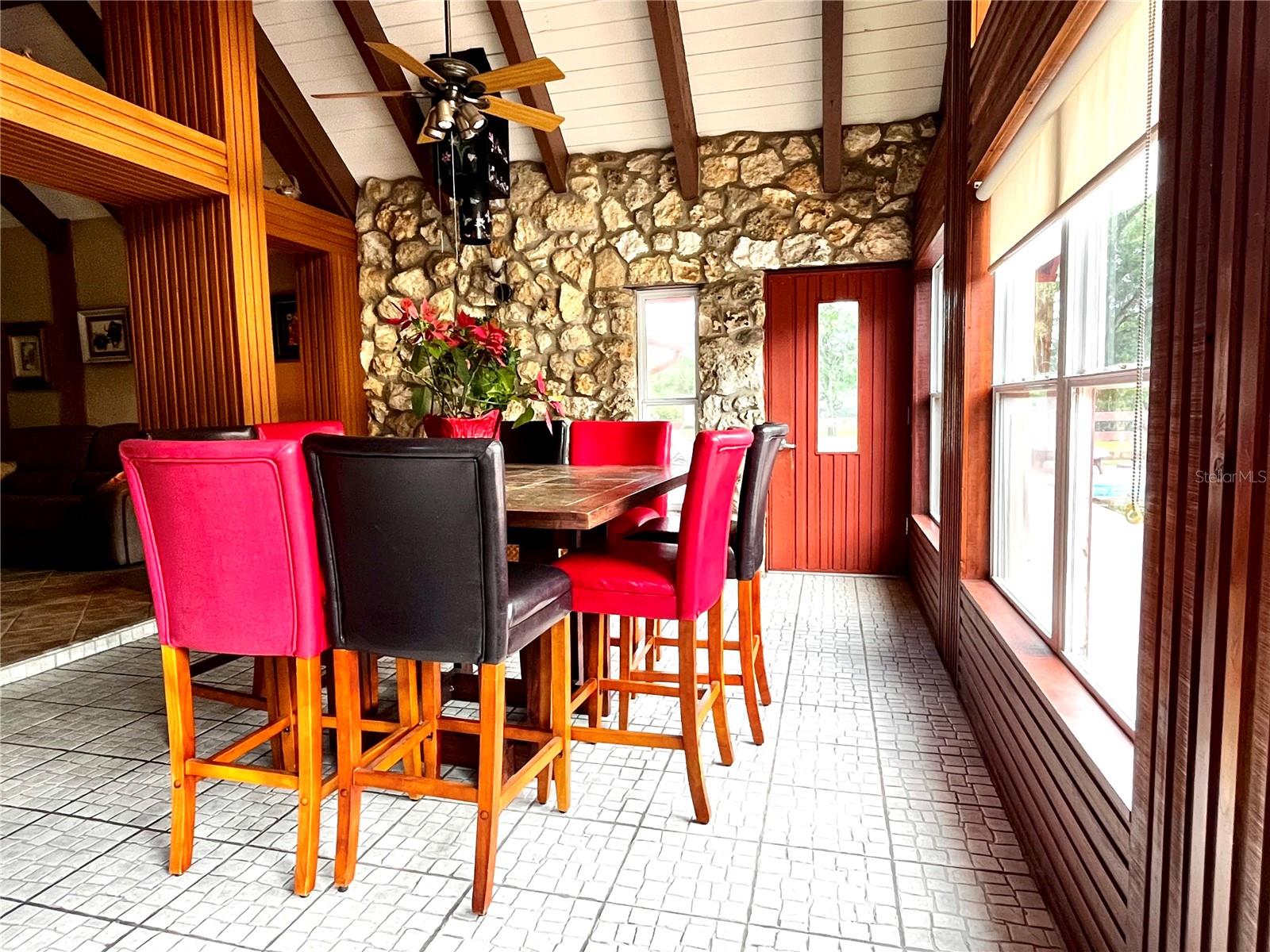 MEADOW WOOD FARMS UN 01 - Residential