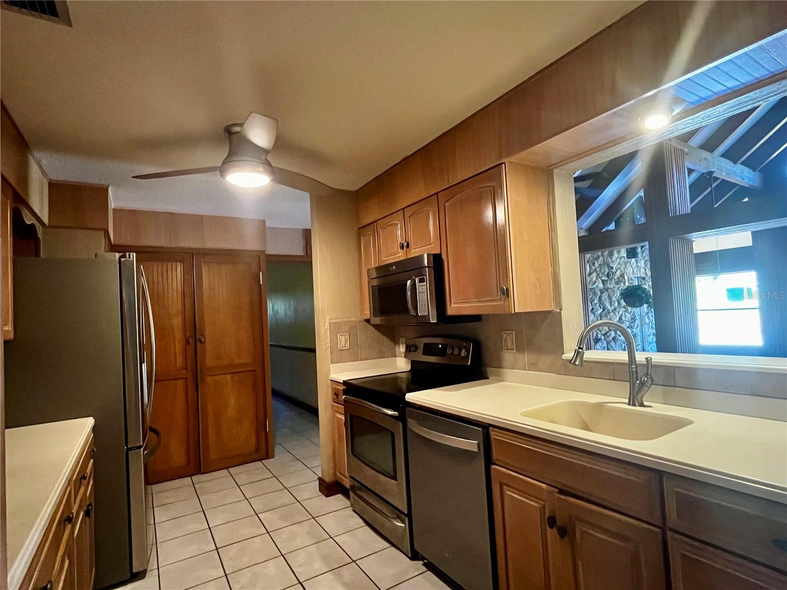 MEADOW WOOD FARMS UN 01 - Residential