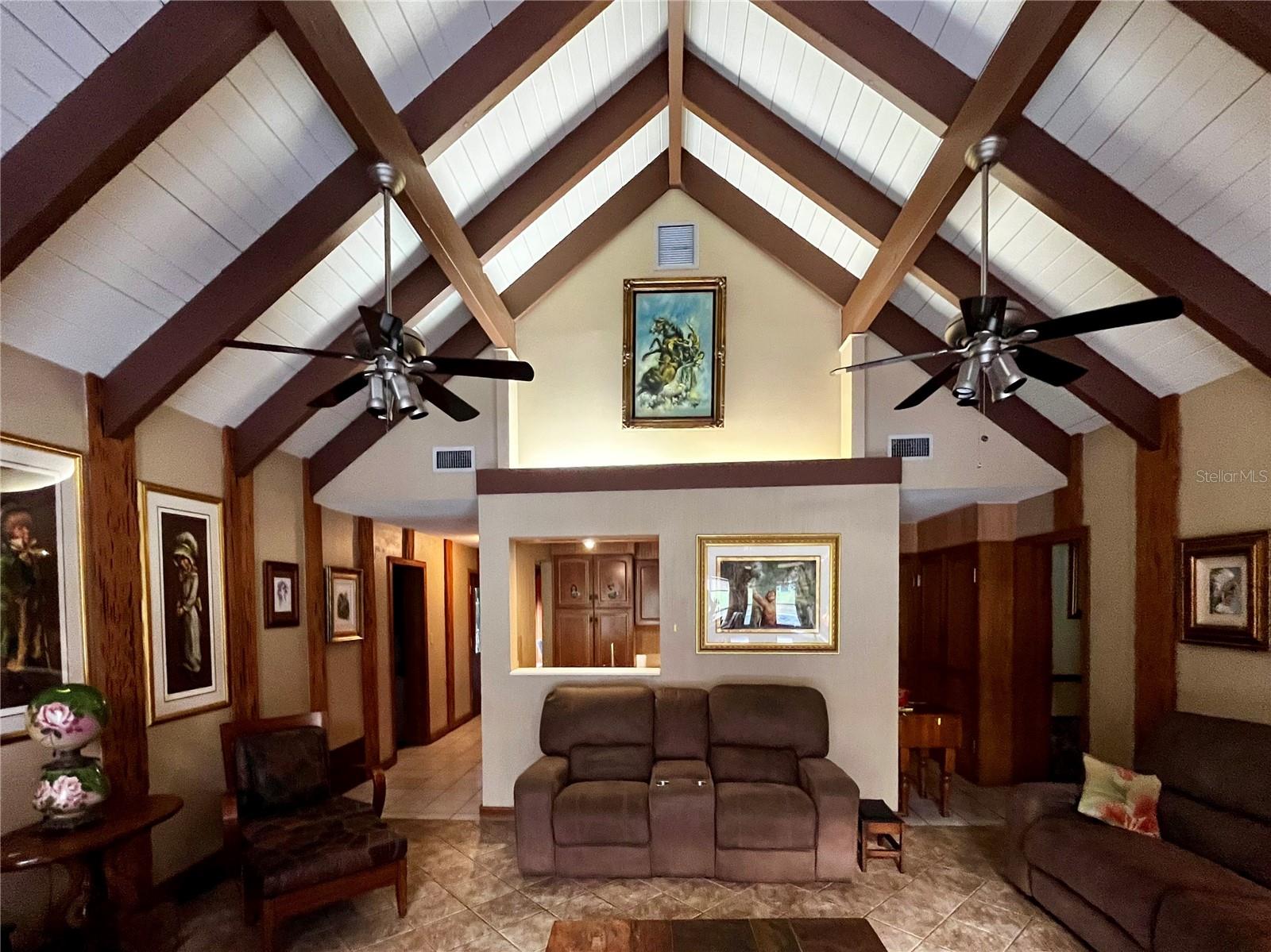 MEADOW WOOD FARMS UN 01 - Residential