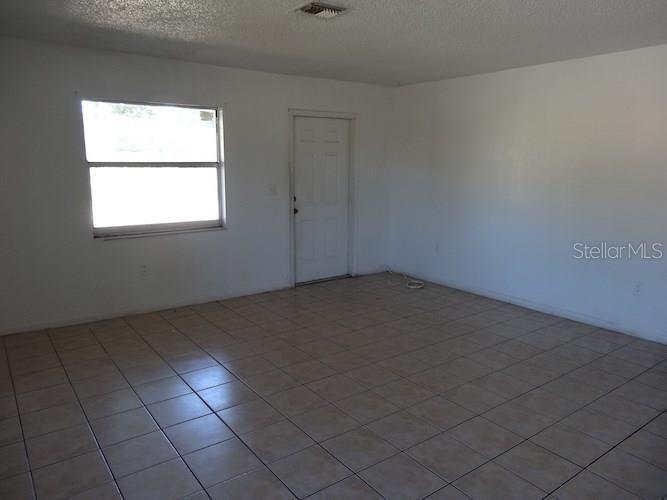 NORTH WEST LAUDERDALE 25-25 B - Residential Lease