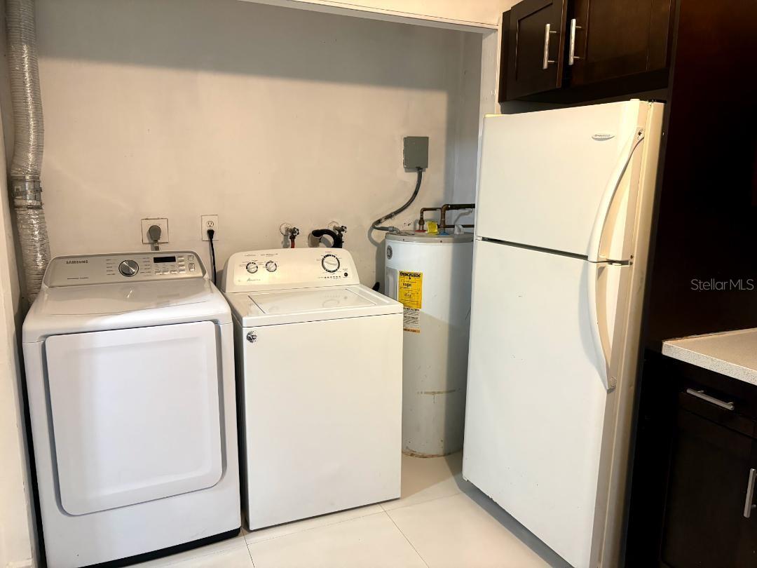 NORTH WEST LAUDERDALE 25-25 B - Residential Lease