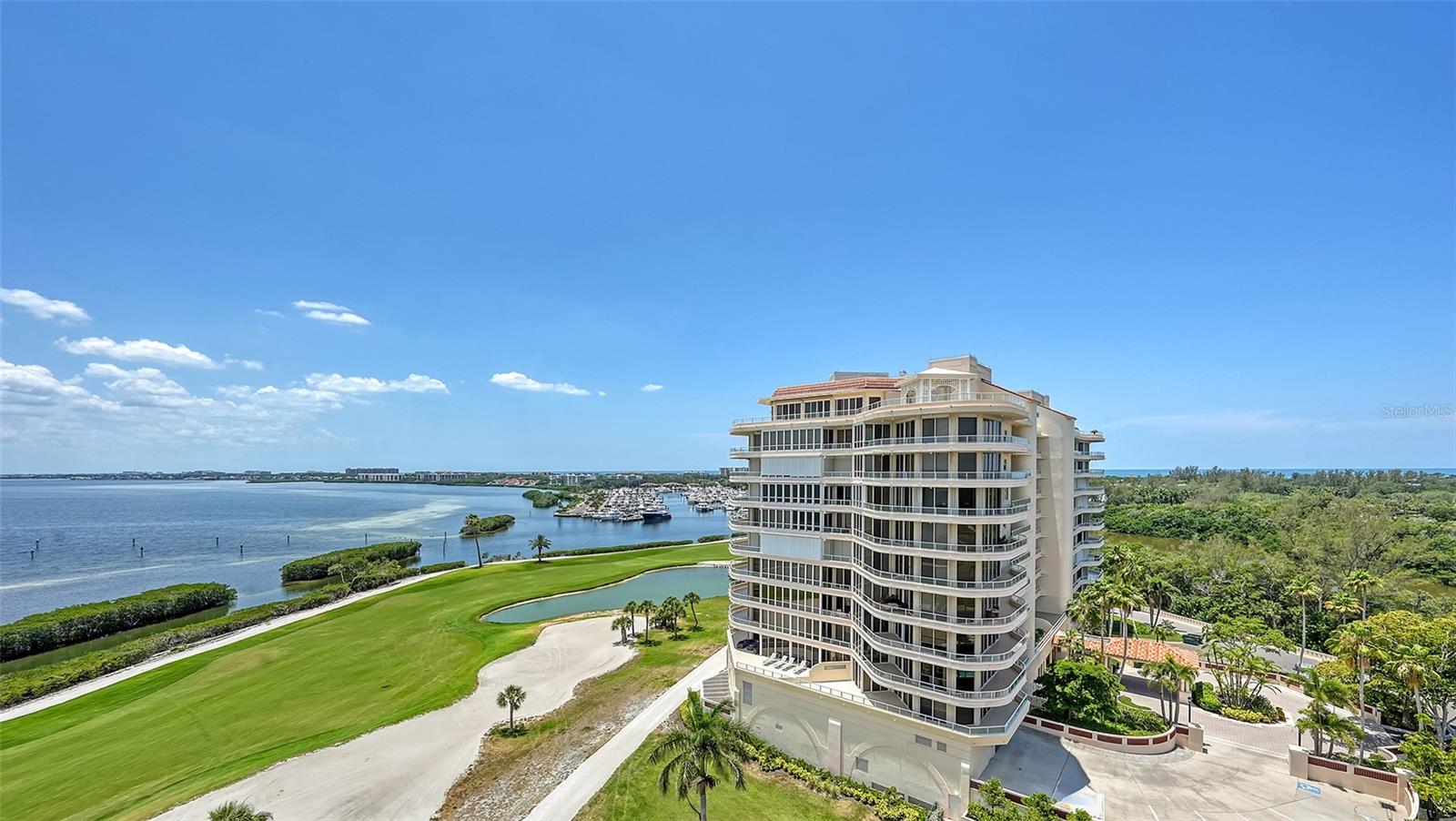 GRAND BAY 3 - Residential