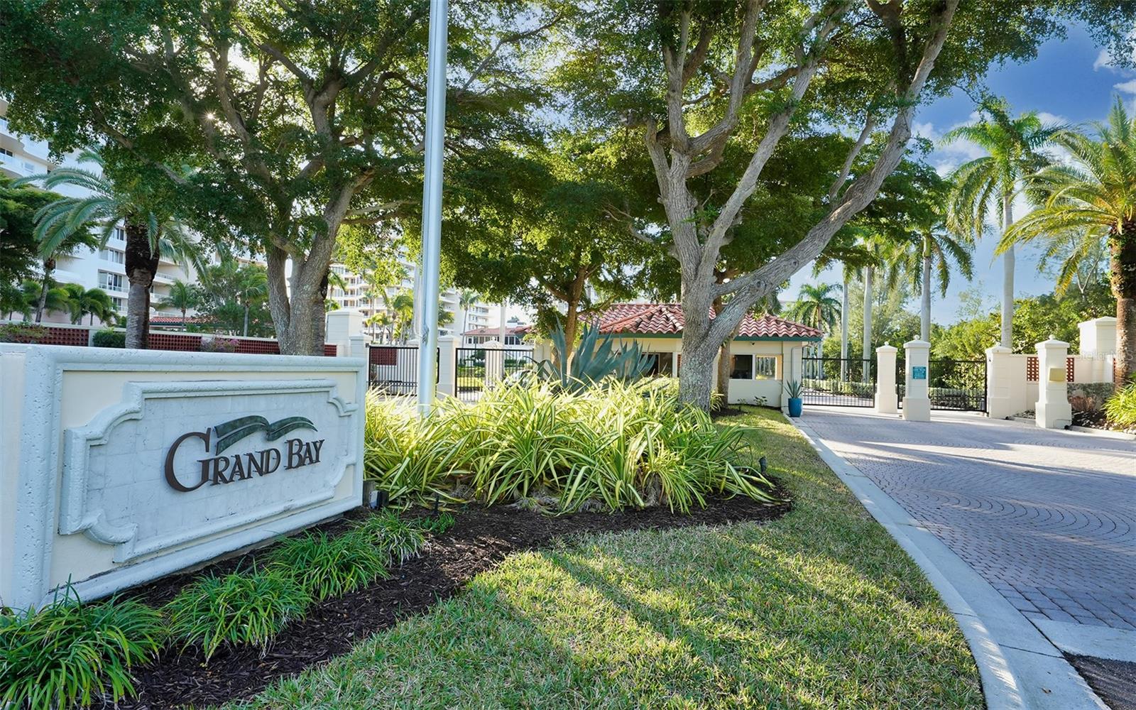 GRAND BAY 3 - Residential