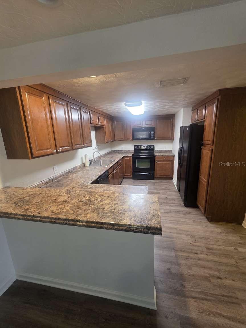 HOLIDAY GARDENS ESTATES - Residential