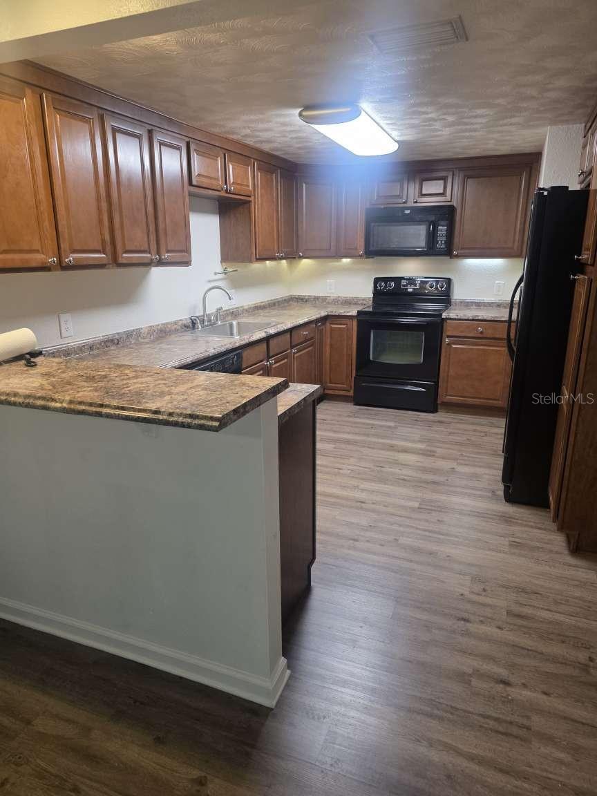 HOLIDAY GARDENS ESTATES - Residential