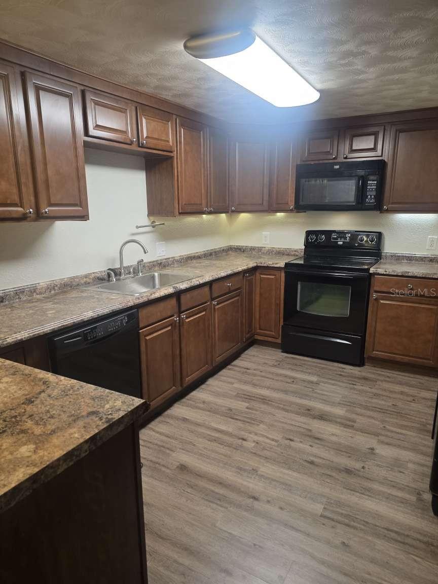 HOLIDAY GARDENS ESTATES - Residential