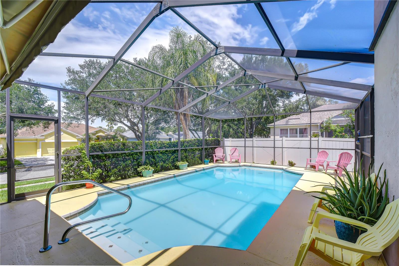 BLOOMINGDALE - Residential