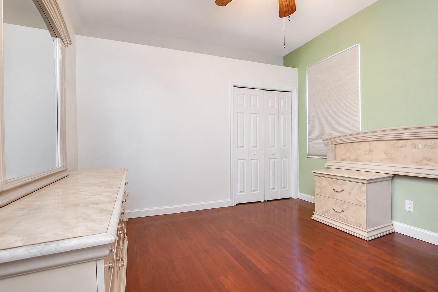 BLOOMINGDALE - Residential