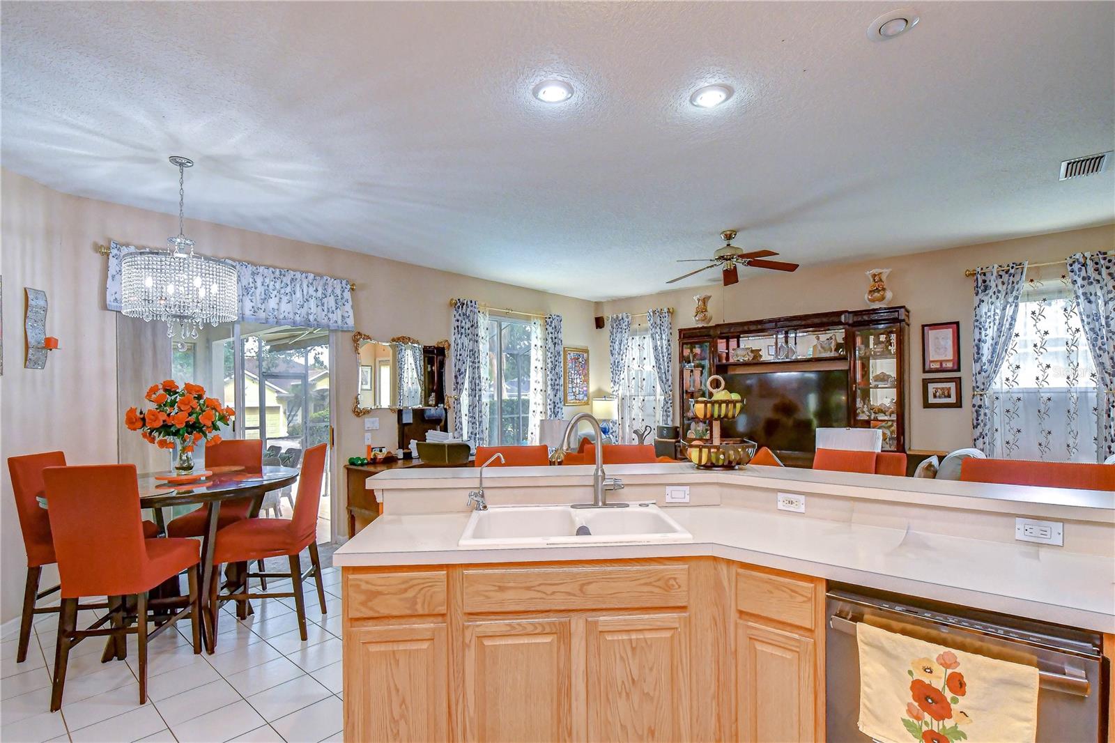 BLOOMINGDALE - Residential