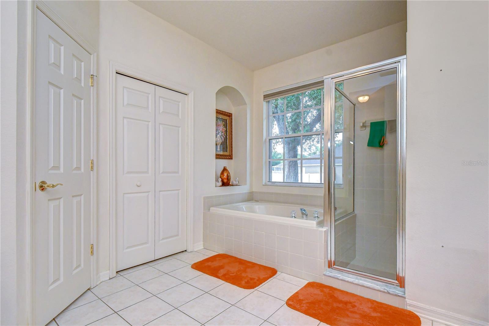 BLOOMINGDALE - Residential