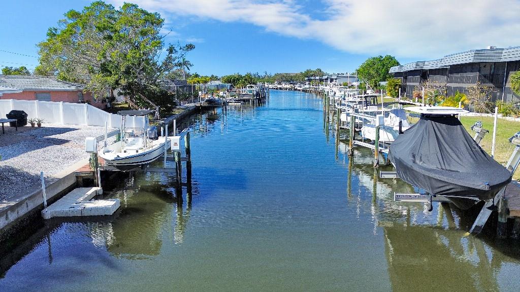 FLAMINGO CAY SECOND UNIT - Residential