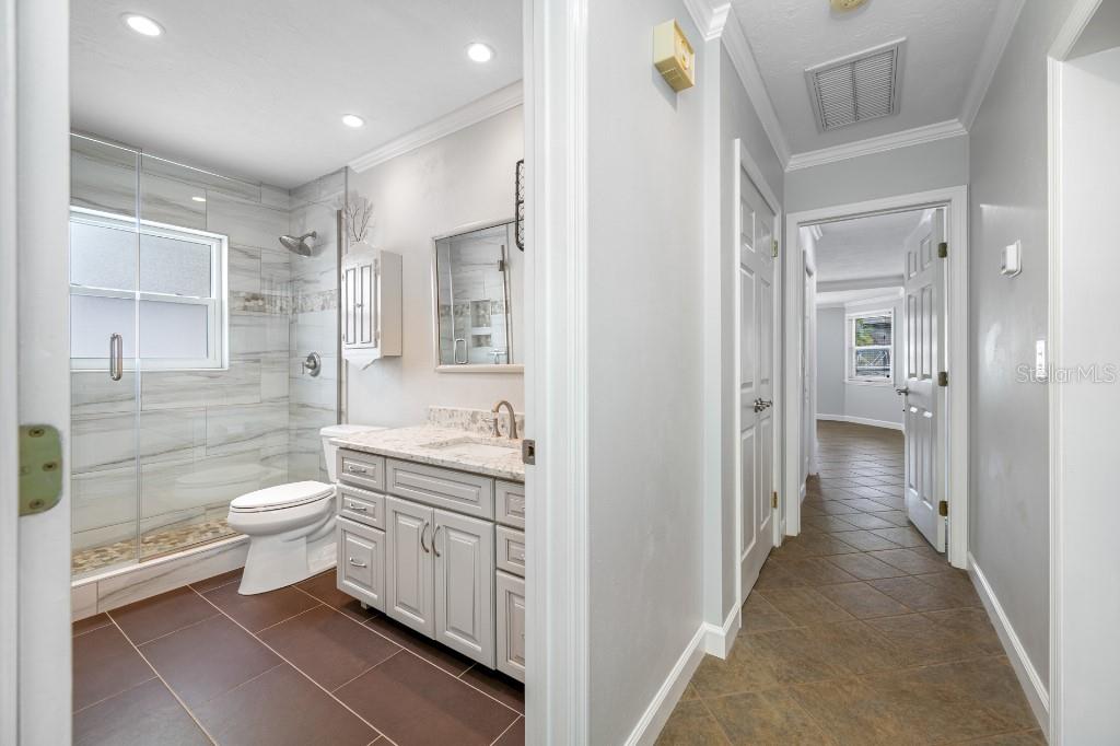 FLAMINGO CAY SECOND UNIT - Residential