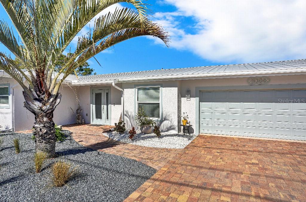 FLAMINGO CAY SECOND UNIT - Residential