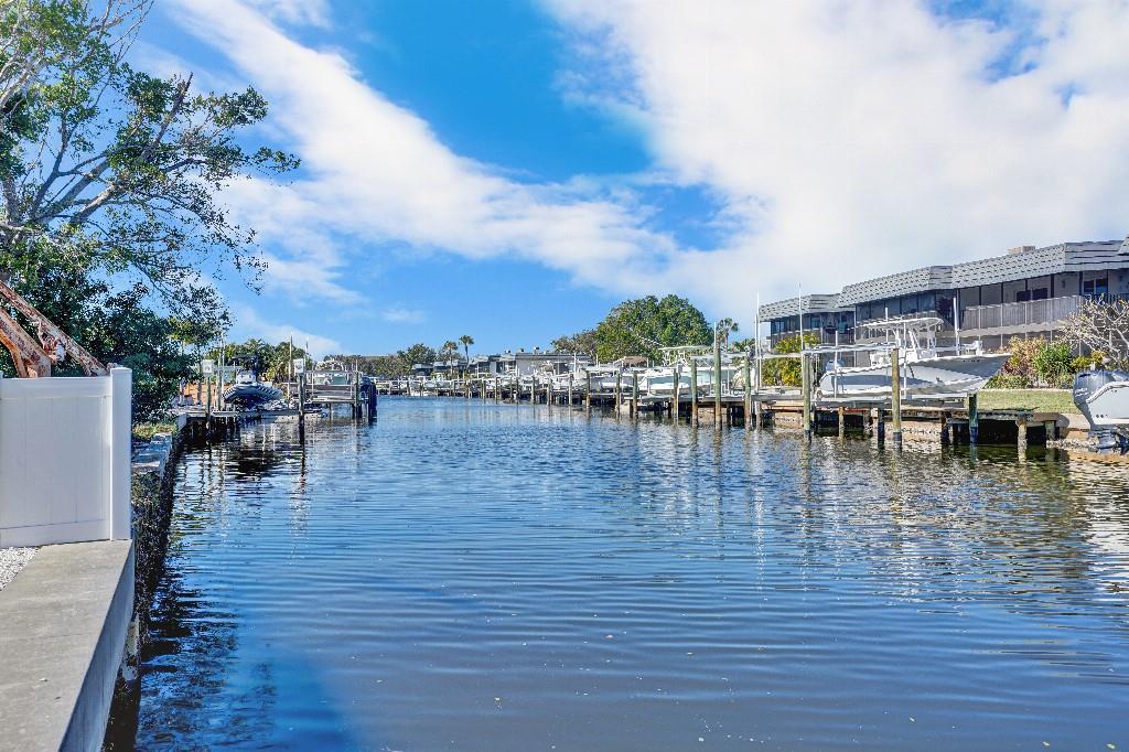 FLAMINGO CAY SECOND UNIT - Residential