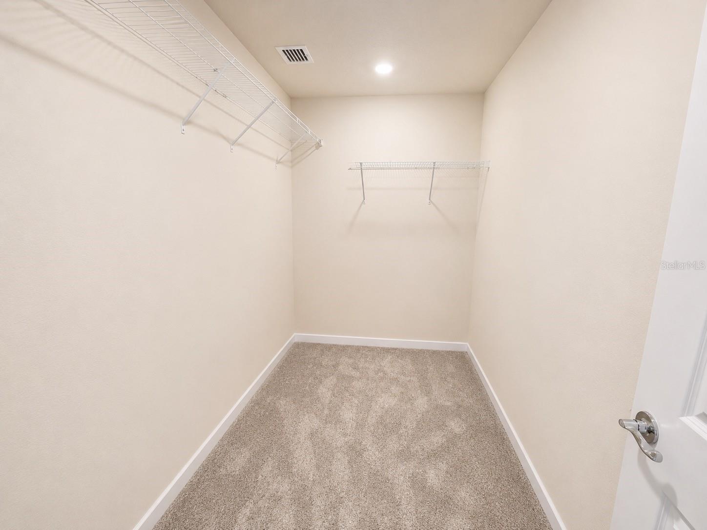 WINDING MDWS - Residential Lease