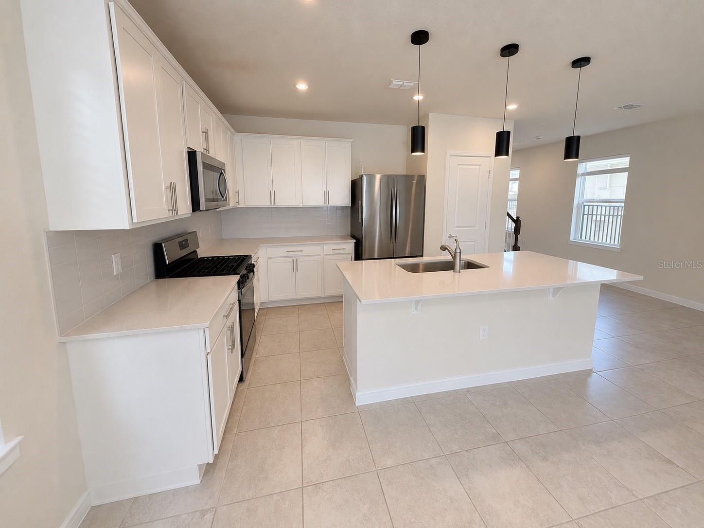 WINDING MDWS - Residential Lease