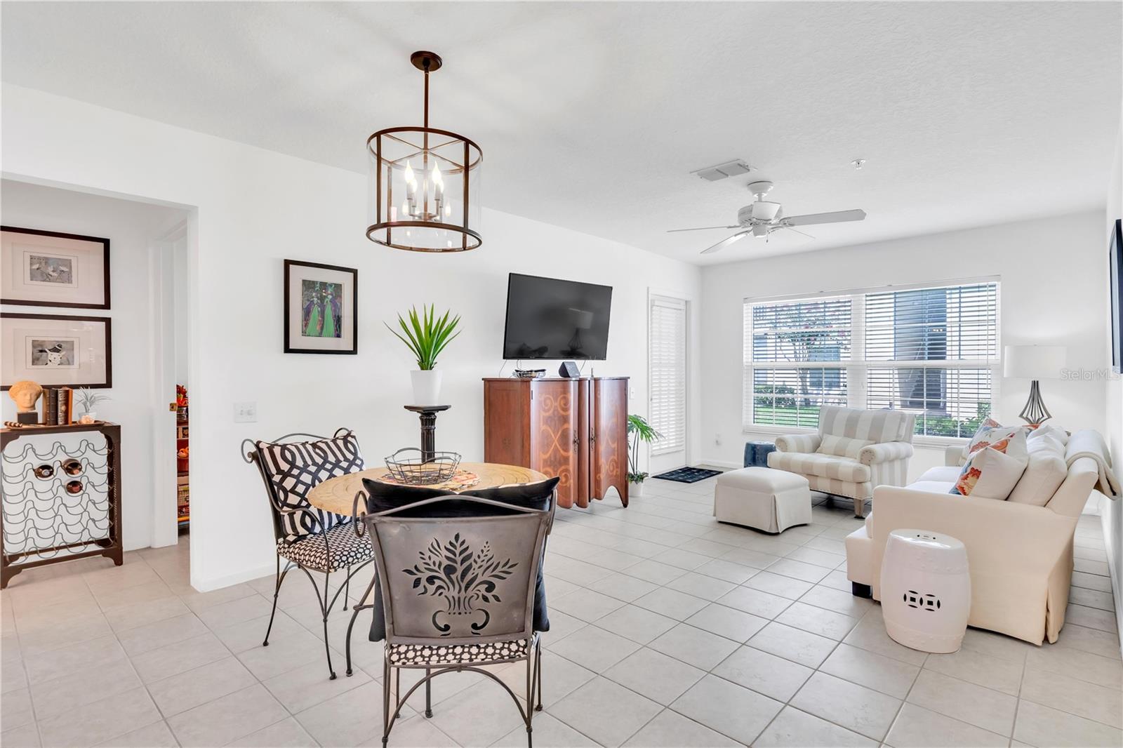 VENTURA, OASIS 2 CONDO PH 3 - Residential